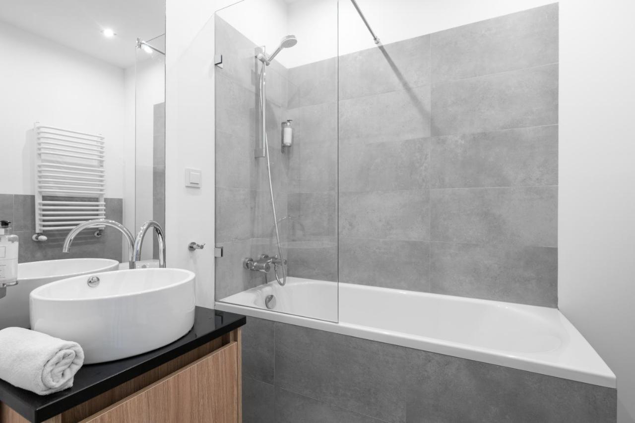 Apartament Warsaw Concierge Warszawa Zachodnia Zewnętrze zdjęcie